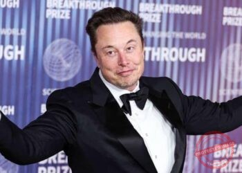 Elon Musk Loses Trillionaire Status In $500 Billion Market Crash