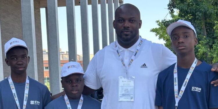 Alex Onyia Sponsors Three Nigerian Students For International STEM Olympiad In Rome
